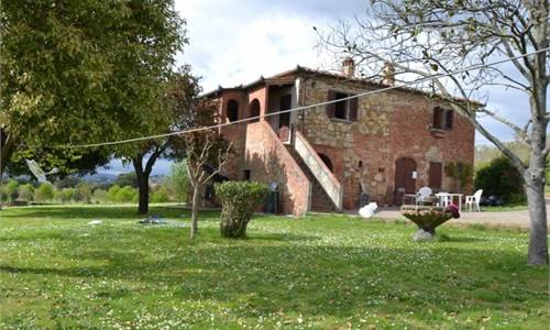 casolare tipico toscano