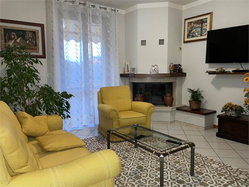 villa schiera